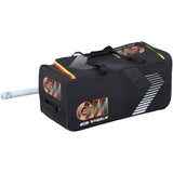 GM 606/DIAMOND WHEELIE CRICKET BAG