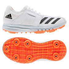 ADIDAS HOWZAT SPIKE CRICKET SHOES (2022) - JUNIOR